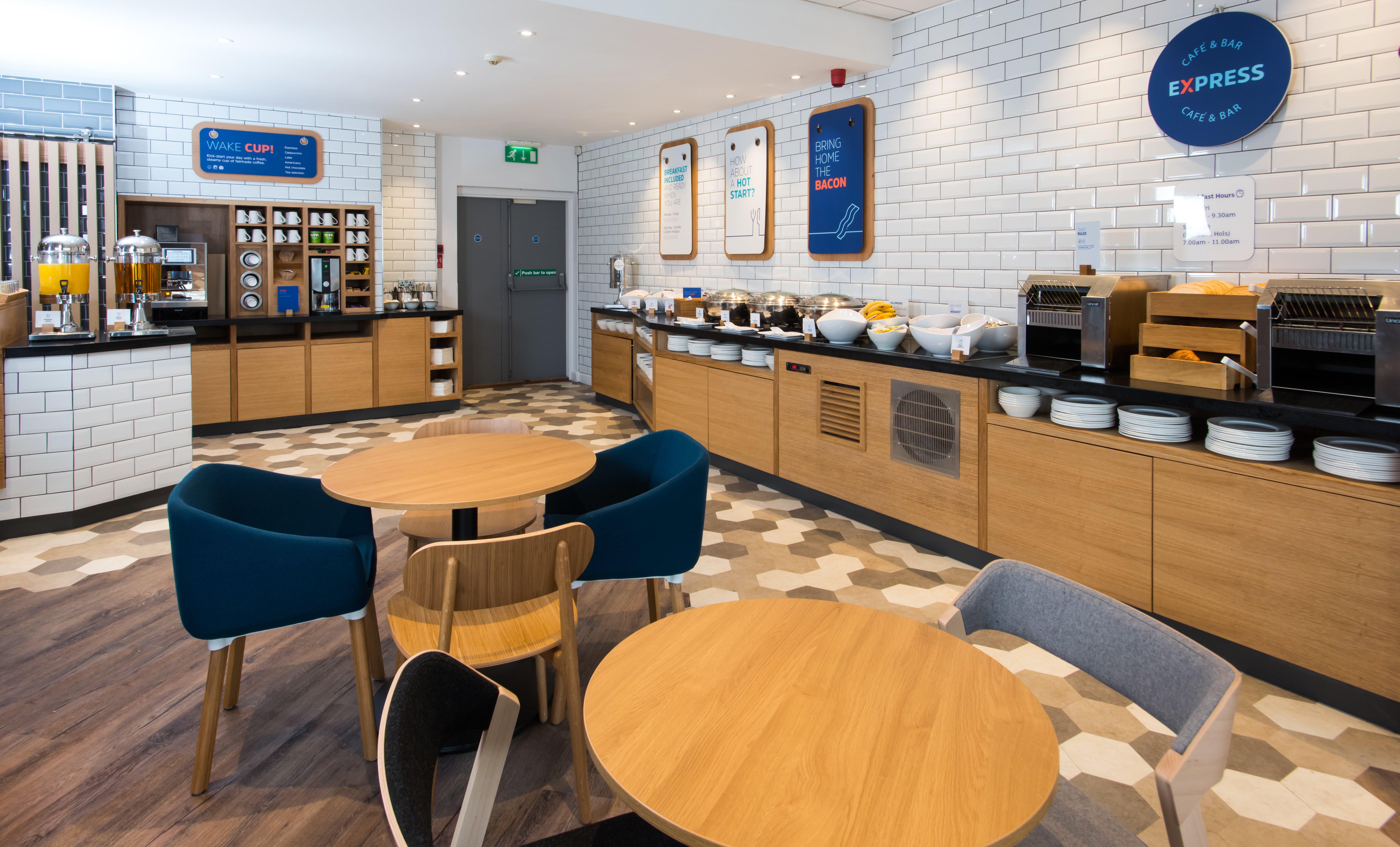 Holiday Inn Express Bristol City Centre By Ihg Екстериор снимка