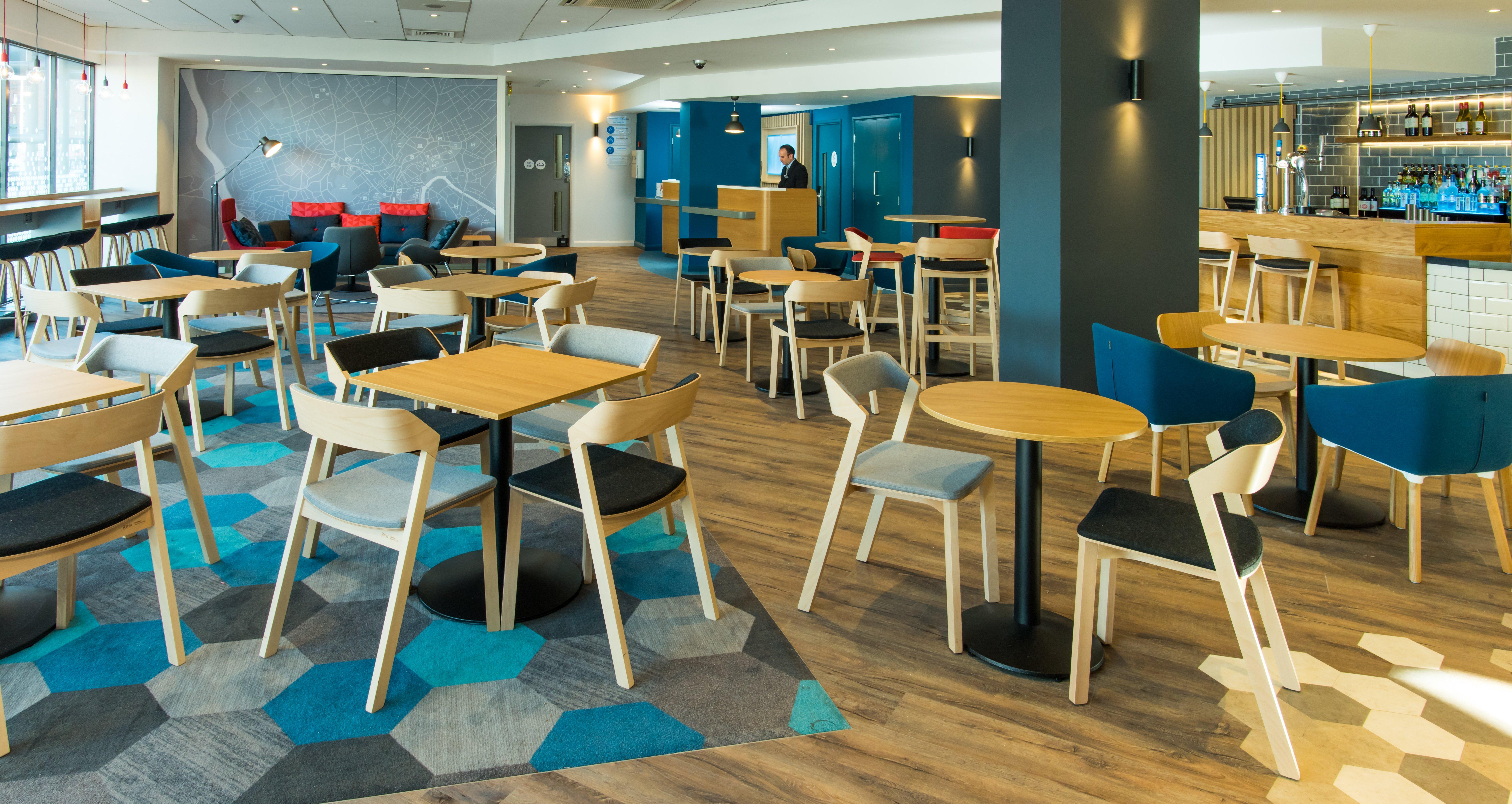 Holiday Inn Express Bristol City Centre By Ihg Екстериор снимка