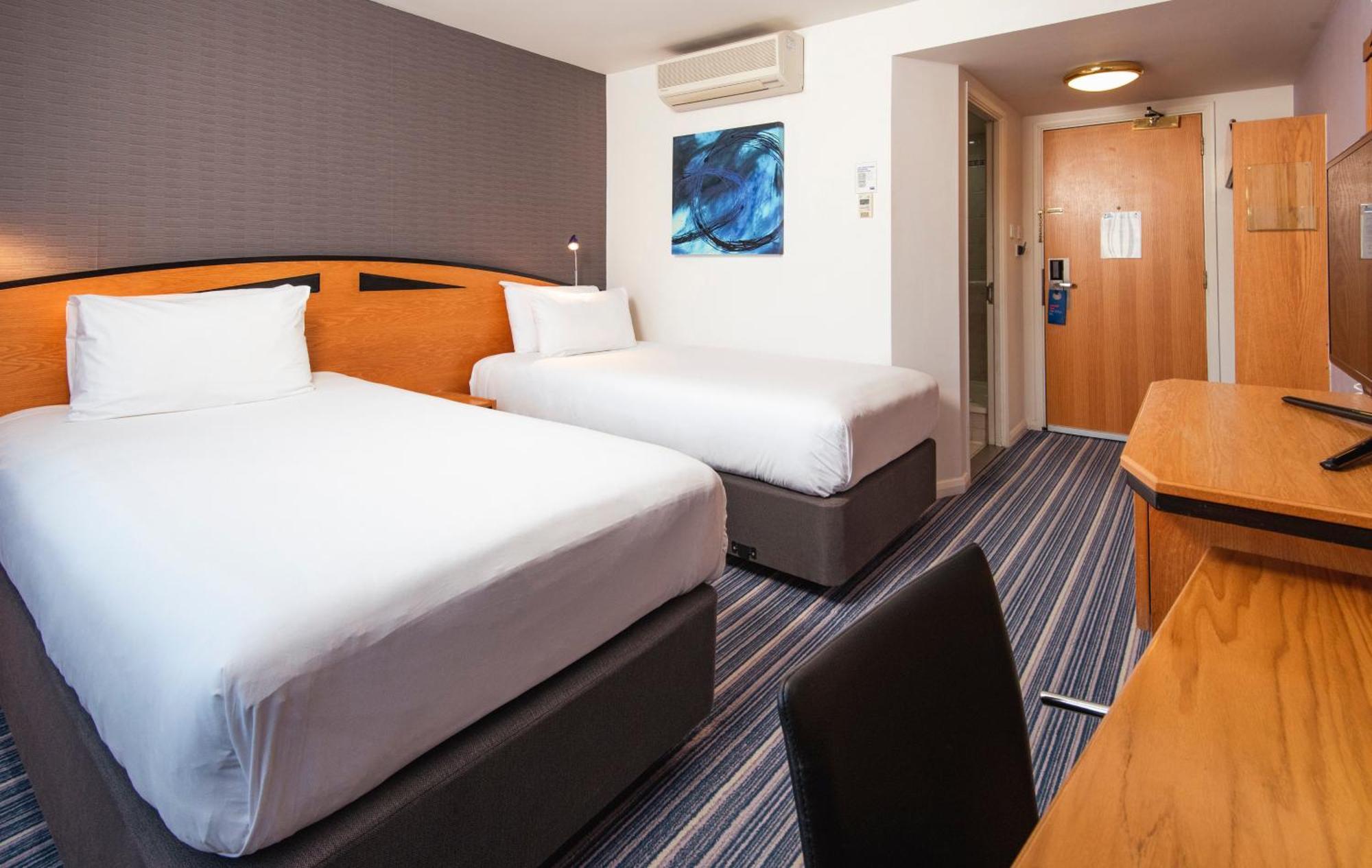 Holiday Inn Express Bristol City Centre By Ihg Екстериор снимка