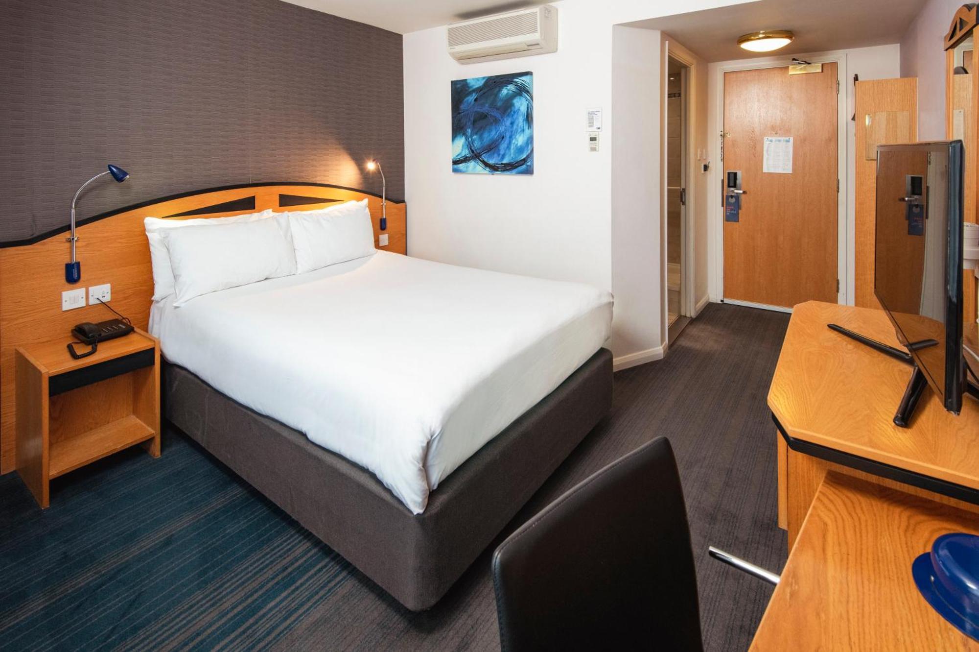 Holiday Inn Express Bristol City Centre By Ihg Екстериор снимка
