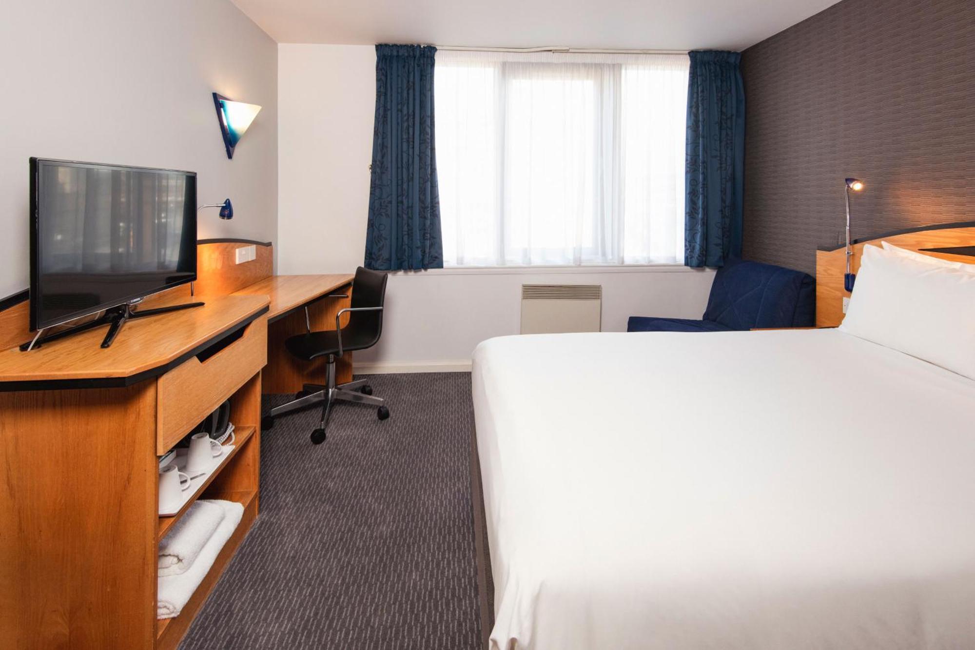 Holiday Inn Express Bristol City Centre By Ihg Екстериор снимка