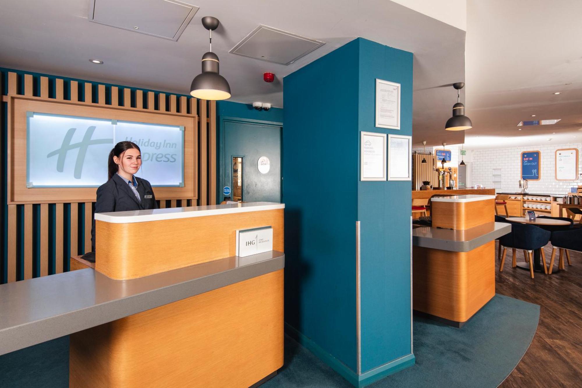 Holiday Inn Express Bristol City Centre By Ihg Екстериор снимка